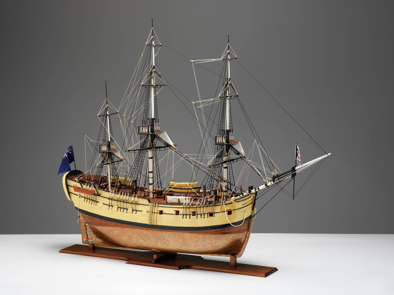 Model tall ship
